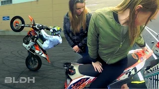 Supermoto stunt meet with curious girls | BLDH