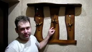 Деревянная вешалка (Wooden hanger)