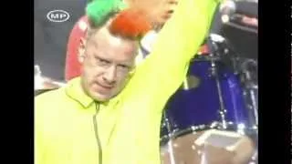 Sex Pistols (Live in Japan, The Filthy Lucre Tour 1996)- God Save The Queen