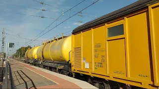 Renfe 319.402 Y Tren Herbicida De Ferrovial