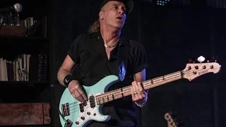 BILLY SHEEHAN OF THE WINERY DOGS INTERVIEW BY CALIFORNIA ROCK NEWS 10/23/2015