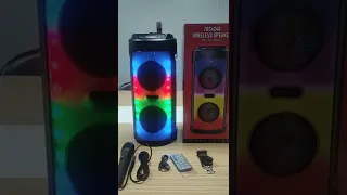 Boxa Bluetooth Karaoke portabila cu microfon si lumini rgb zqs4248