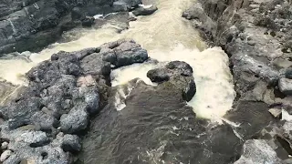 Большой Курейский водопад. Плато Путорана. Водопады России. 4K.