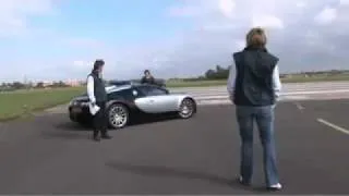 Bugatti Veyron vs BMW M3.flv