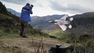 F-22 tearing up the famous Mach Loop !!  Low,Fast & Loud