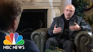 Putin Is Like A Mafia Godfather, Russian Dissident Tells NBC News | NBC News NOW
