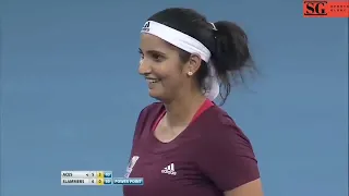 Roger Federer_Sania Mirza VS Bruno Soares_daniela Hantuchova IPTL Delhi 2014