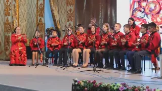 Russian folk ensemble "Vesnushki" (Ансамбль ЛОЖКАРИ ОКСАНЫ ДЬЯЧЕНКО/ Попурри) Kazakhstan