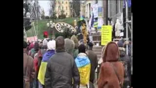 На Майдані щогодини співають Гімн України і обіцяють студентський бум (частина 2)