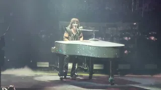 KISS Live. Beth. Eric Singer. End of the Road Tour 23-8-2022. Rod Laver Arena, Melbourne.