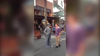 When street performers get mad