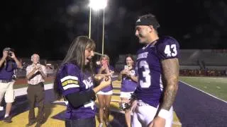 JJ Raffelson proposes to his girlfriend