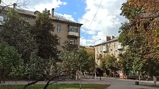 Славянск 5 октября 2022 — Осень, Центральная площадь.