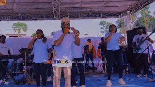 De Lamb Onyebuchi and the soul winners praise crew live at Ihioma orlu LGA, imo state.