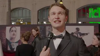 West side Story Los Angeles Premiere - Itw Ansel Elgort (official video)
