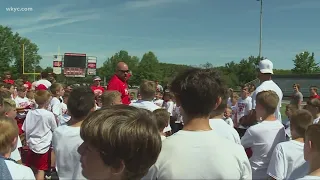 NFL QB Mitchell Trubisky holds youth football camp in Mentor