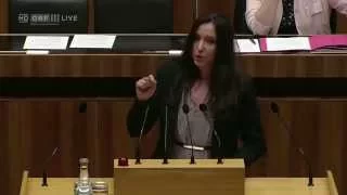 Petra Steger - Änderung der Bundeshymne zurücknehmen -21.1.2015