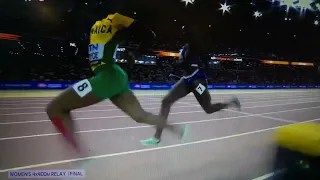 Femke Bol  4x400 meter-ploeg goud op WK atletiek