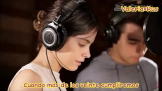 Violetta y Leon - Пока Мы Молоды | (Live while you're young)