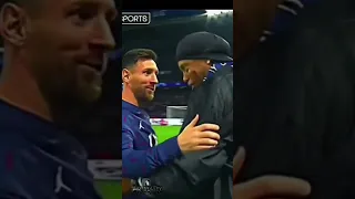 Ronaldinho meets Messi in 2023! | old memories🥺 #football #trending #messi