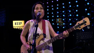 Deerhoof - Full Performance (Live on KEXP)