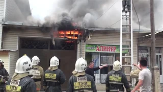 Пожар в частном секторе вызвал переполох.