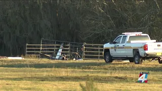 2 passengers dead after small airplane crashes near Westside airport