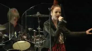 Garbage - Automatic Systematic Habit + I Think I'm Paranoid LIVE@BBKLive 14.07.2012