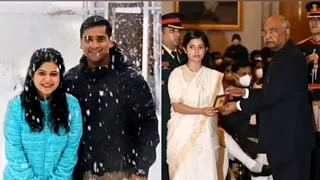 Akriti Sood wife of major give tha award by president