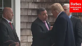 BREAKING NEWS: Trump Attends Wake Of Fallen NYPD Officer In Massapequa Park, New York