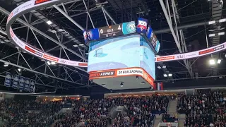 Hc Slovan - Hk Nitra 1. zapas 6:4 finale 22.4.2022 Bratislava oslavy Tublatanku spieval cely stadion