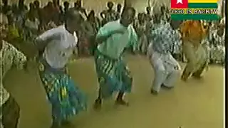 TOGO 02 La danse traditionnelle des Ewés