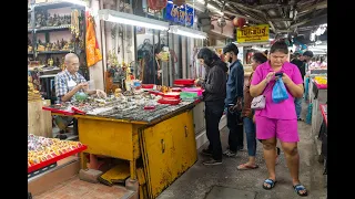 [4K] Journey through Bangkok enchanting amulets market at Tha Phra Chan