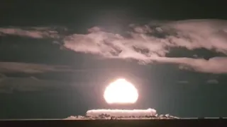 Ядерный взрыв РДС-3 (Советская  кинохроника испытаний атомной бомбы РДС-3)