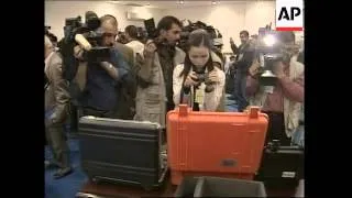 UN inspectors in Iraq, briefing