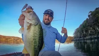 A Day On The Water With TacticalBassin : Late Fall Bass Fishing