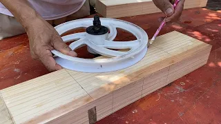 Amazing Creative Woodworking Ideas // Design A Unique Wooden Table From Discarded Wheels