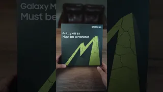 Samsung Galaxy M55 unboxing