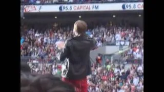 JUSTIN BIEBER - BABY - WEMBLEY STADIUM - SUMMERTIME BALL '10 (I AM... TASHA FIERCE!)