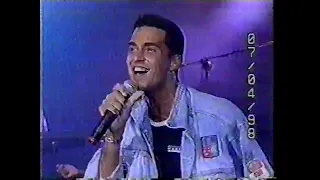 Latino - Jô Soares Onze e Meia (07/04/1998)