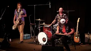 The Hooten Hallers - War with Hell / Missouri Boy / Highway Sound (Sessions Live)