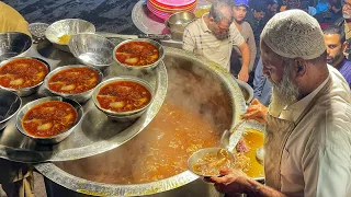 Nasir Bong Paya - Anarkali Bazar Lahore | Subha k Nashta | Siri Paya | Pakistani Street Food Lahore