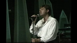 Daniel O'Donnell - Danny Boy [Live at the Whitehall Theatre, Dundee, Scotland, 1990]