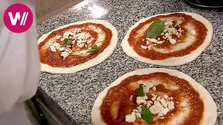 Zubereitung der Pizza Napoletana - Besuch der Pizzeria "Il pizzaiolo del Presidente" in Neapel