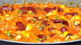 Beans with vegetables in tomato sauce! How DELICIOUS it is! Most delicious vegetable dish with beans