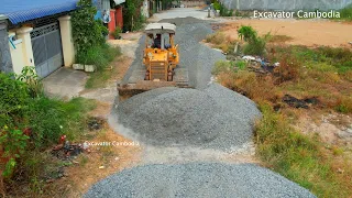 New Experience Display Skills Operator Miniature Bulldozer Repair Village Road Construction