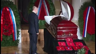 Владимир Путин простился с Жириновским