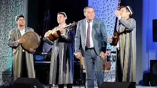 Abdunabi Ibragimov , Mirshod Quvondiqov , Asqar Temirov , Sherzod Mardonov ijrosida Katta ashula.