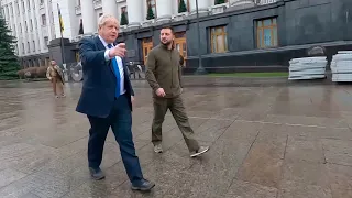 Boris Johnson and Vladimir Zelensky. Walk around Kiev. Statements for the media (2022) Ukraine News