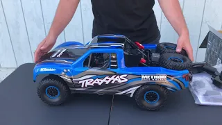 Traxxas UDR Unlimited Desert Racer w/Light Kit 2020 Unboxing (Blue)!